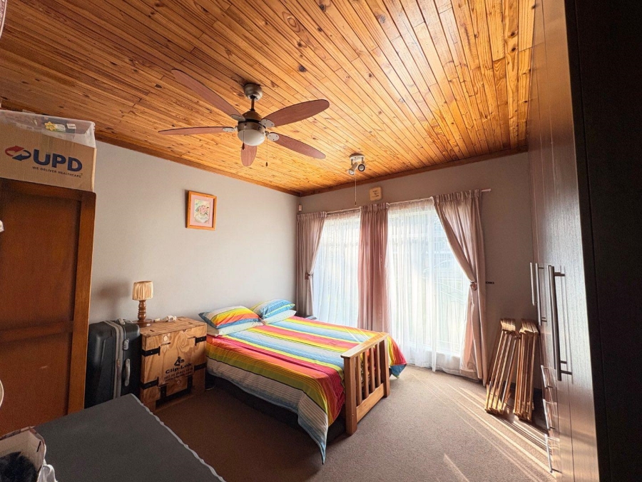 3 Bedroom Property for Sale in Langenhovenpark Free State